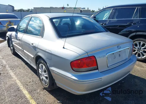 2004 Hyundai Sonata from USA, damaged, VIN KMHWF25S04A047295